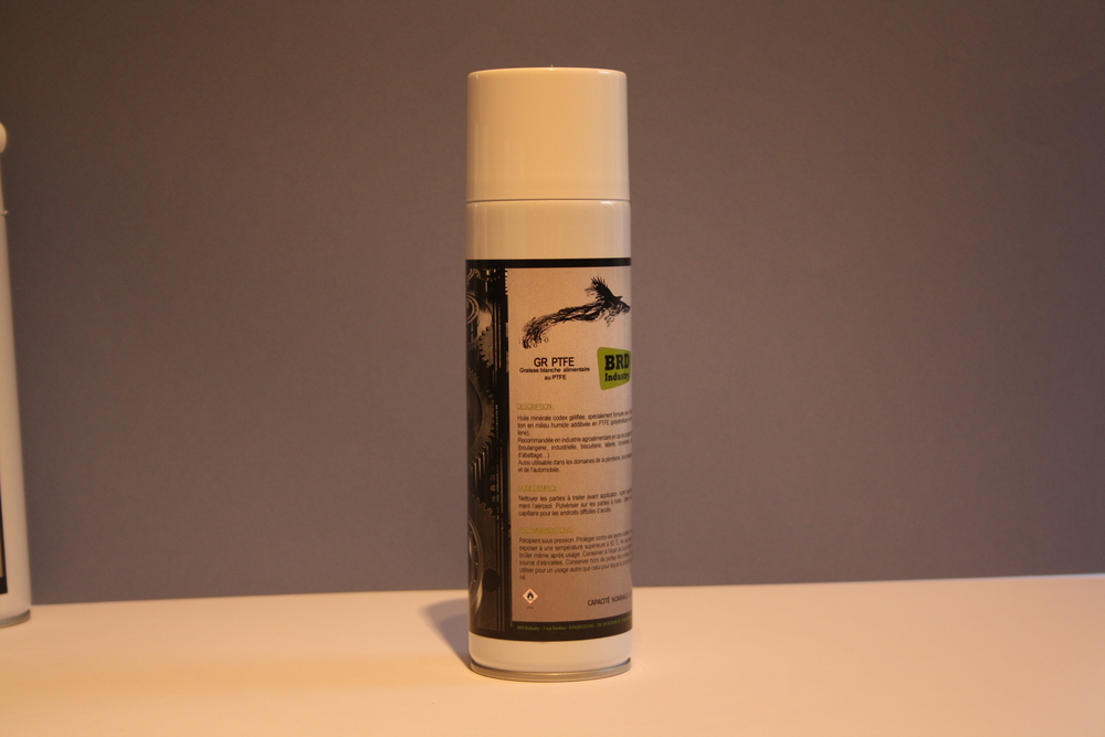 Lire la suite à propos de l’article Qu’est-ce qu’une graisse alimentaire au PTFE ?